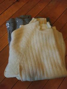 lot 293 image: Two Vintage Sweaters