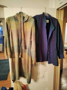 lot 217 image: Collection of Vintage Womens Clothing Including Wool and Cashmere Items