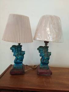 lot 114 image: Pair of Vintage Asian Style Lamps