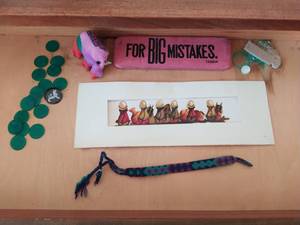 lot 117 image: Contents of Chest of Drawers