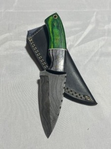 Custom Damascus Steel Knife