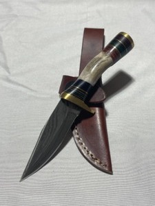 Custom Damascus Steel Knife