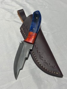 Custom Damascus Steel Knife