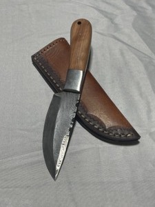 Custom Damascus Steel Knife