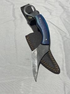 Custom Damascus Steel Karambit Knife