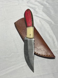 Custom Damascus Steel Knife