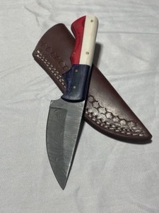 Custom Damascus Steel Knife