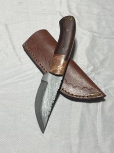 Custom Damascus Steel Knife