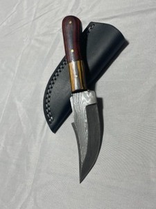 Custom Damascus Steel Knife
