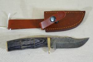 Damascus Style Blade Hunting Knife with Ebony Wood Handle