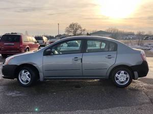 2010 Nissan Sentra - 2 OWNERS
