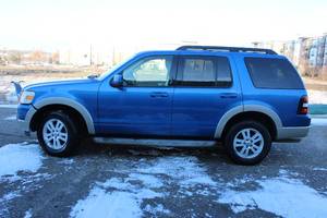 2010 Ford Explorer Eddie Bauer - 4x4 - 2 OWNERS