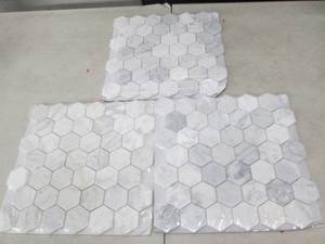 lot 59 image: 3 daltile stone decorative accents ...