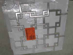 lot 69 image: 19 blanco lynx 10.47 x 10.47 tiles ...
