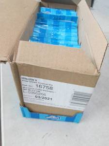 lot 193 image: 16 bags of hitschies snap chews 4.4...