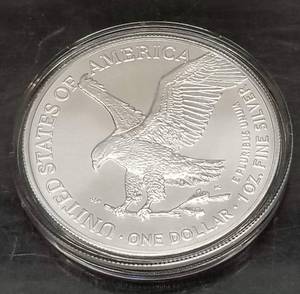 2021 AMERICAN SILVER EAGLE 1 TROY OZ .999 FINE SILVER IN AIRTITE