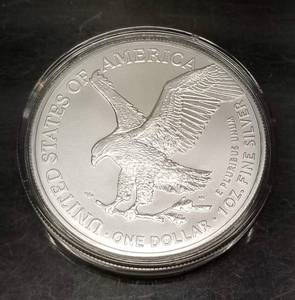 2021 AMERICAN SILVER EAGLE 1 TROY OZ .999 FINE SILVER IN AIRTITE