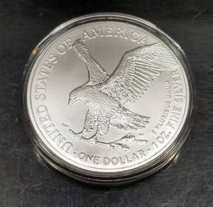 2021 AMERICAN SILVER EAGLE 1 TROY OZ .999 FINE SILVER IN AIRTITE