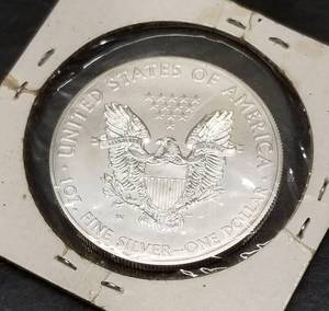 2014 AMERICAN SILVER EAGLE 1 TROY OZ .999 FINE SILVER DOLLAR