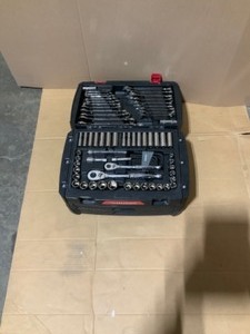 lot 3 image: Husky Mechanics Tool Set (290-Piece). See Pictures
