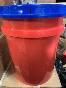 lot 41 image: 5 Gallon Bucket of Liquid Laundry Detergent $125 Retail