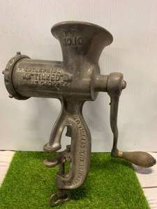 lot 71 image: Antique Enterprise #10 Meat Grinder