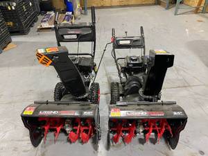 lot 32 image: LEGEND FORCE Lot of 2-  24 Snow Blowers (non-working)