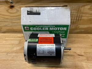 lot 37 image: DIAL 2-Speed 13 HP Evaporative Cooler Motor