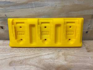 lot 39 image: 20v Battery Holder