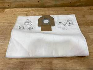 lot 43 image: MILWAUKEE 49-90-1955 FLEECE DUST BAGS (5 Count)