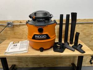 lot 19 image: RIDGID 16 Gal. 6.5-Peak HP NXT WetDry Shop Vacuum with Detachable Blower, Filter, Hose and Accessories