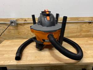 lot 94 image: RIDGID 6 Gal. 3.5-Peak HP NXT WetDry Shop Vacuum with Filter, Hose and Accessories