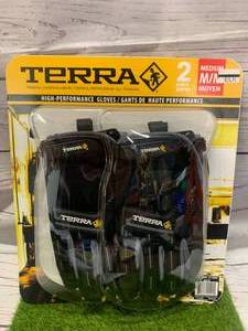 New Two Pair High Performance Gloves