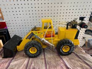 One of a Kind 1970s Tonka Pressed Steel Air Assist Front End Loader