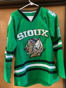 UND Fighting Sioux Zach Parise Jersey Size Large