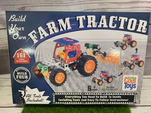 New 161 Piece Farm Tractor Toy Set