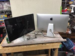 lot 81 image: 2 Apple Cinema Display 27 Monitors