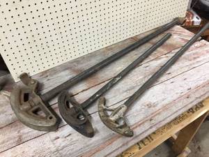 lot 96 image: 3 Pipe Benders