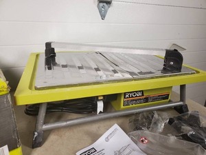 lot 139 image: Ryobi 7 inch Wet Tile Saw
