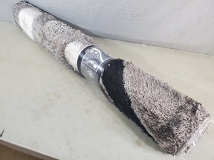 lot 25 image: Brand New Avani Collection 4 x 6 ft Area Rug