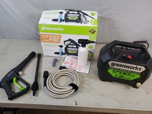 lot 54 image: New 1700 PSI Portable Electric Pressure Washer