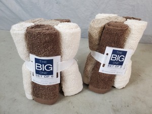 lot 95 image: 12 New Washcloths