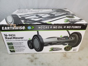 lot 85 image: 16 inch Reel Lawn Mower