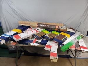 lot 103 image: Over 30 Take What You Want Blinds  Curtains