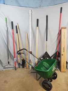 lot 138 image: Take What You Want Long Handle Tools, Lawn Spreader, T12 Light Bulbs