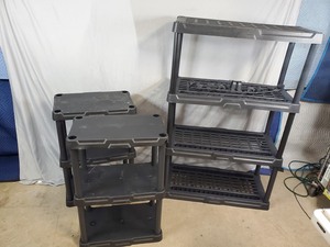 lot 162 image: 3 Plastic Utility Shelves