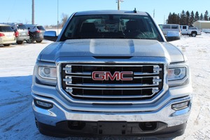 2017 GMC Sierra 1500 SLT Crew Cab 4x4 -One Owner-