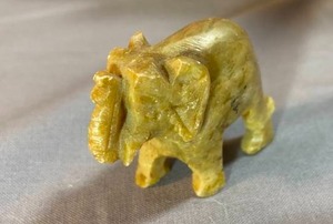 lot 98 image: Beautiful Hand Carved Elephant Pair - Large and Small