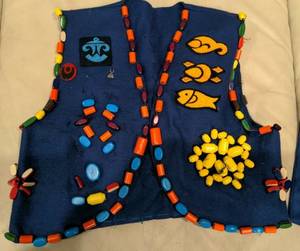 lot 31 image: Vintage 1960s Campfire Girls Uniform - Beaded Vest, Skirt, Hat & Scarf