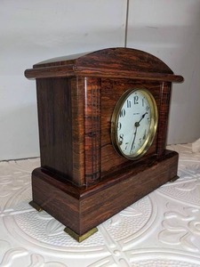 lot 10 image: Seth Thomas Mantle Clock
